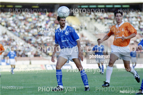 بازیکنان دهه های مختلف فوتبال ایران 7-عباس سرخاب,