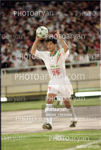 بازیکنان دهه های مختلف فوتبال ایران24 -