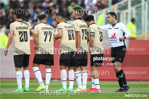 استقلال 0-شمس آذر قزوین 1    (1403/11/01)-