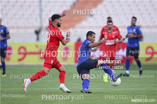 پرسپولیس  0 (3)-استقلال 0 (4)(1400/04/24)-احمد نورالهی,احسان پهلوان,مسعود ریگی,
