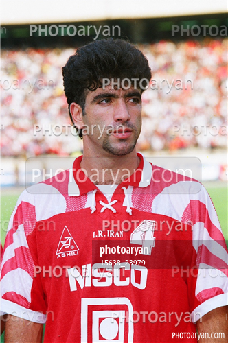 بازیکنان دهه های مختلف فوتبال ایران 2-بهروز رهبری فر,