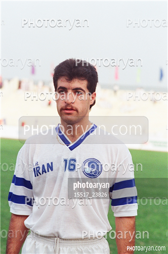 بازیکنان دهه های مختلف فوتبال ایران 2-صادق ورمزیار,