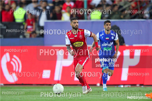 استقلال 1-پرسپولیس 2  (1402/03/10)-ميلاد سرلک چيوا,پیمان بابایی,