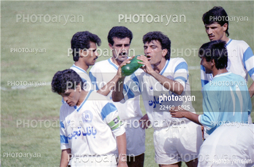 بازیکنان دهه های مختلف فوتبال ایران 8-علی دایی  Ali Daei,محمدرضا شکورزاده,بیژن طاهری,محمد احمدزاده,