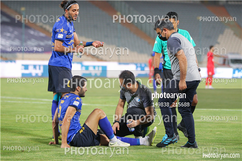 پرسپولیس  0 (3)-استقلال 0 (4)(1400/04/24)-سیاوش یزدانی مقدم,عارف غلامی,علیرضا فغانی,