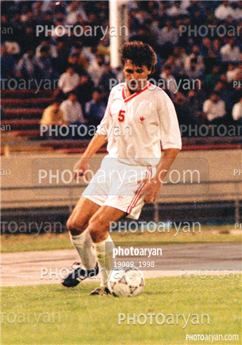بازیکنان دهه های مختلف فوتبال ایران 3-جواد زرینچه,