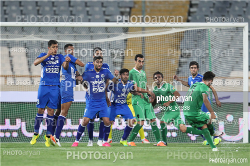 استقلال 1-ماشین سازی تبریز 1 (95/06/21)-سامان نریمان جهان,رابسون جانواریو,کاوه رضایی,سید مجید حسینی,فرشید اسماعیلی,خسرو حیدری,