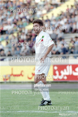 بازیکنان دهه های مختلف فوتبال ایران 15-امیر قلعه نویی,