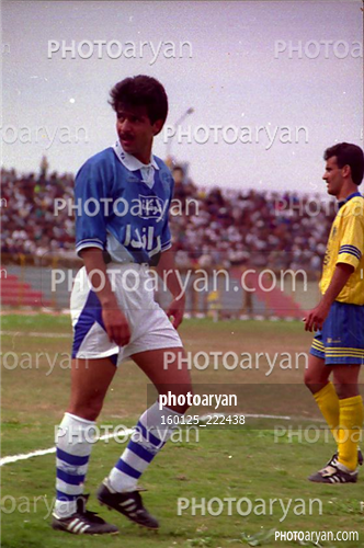 بازیکنان دهه های مختلف فوتبال ایران30-