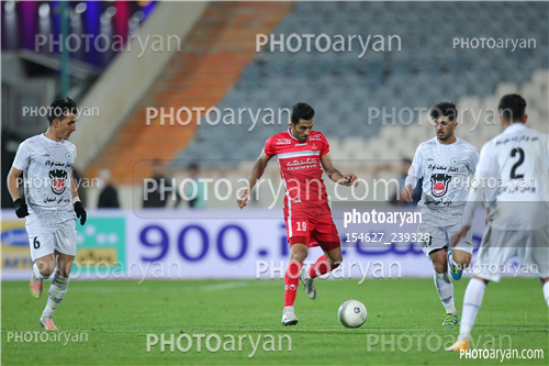 پرسپولیس 2- ذوب آهن  0 (1400/10/03)-