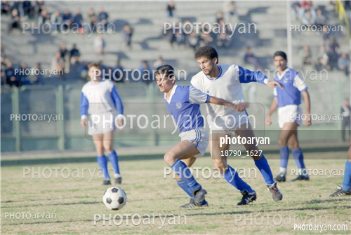 بازیکنان دهه های مختلف فوتبال ایران 3-عباس سرخاب,