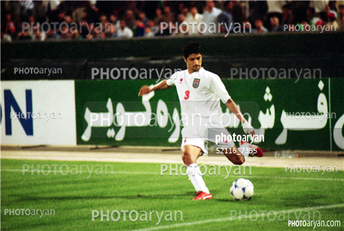 بازیکنان دهه های مختلف فوتبال ایران 12-مهرداد میناوند,