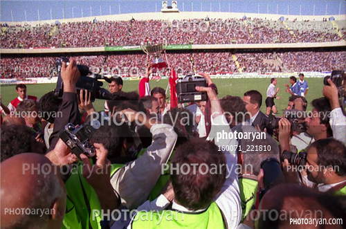 بازیکنان دهه های مختلف فوتبال ایران30-فرشاد پیوس  Farshad Pious,