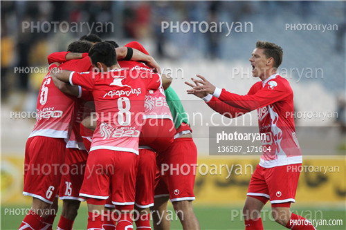 پرسپولیس 1-تراکتورسازی 1(94/12/16) -