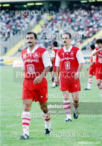 بازیکنان دهه های مختلف فوتبال ایران 3-مجید نامجو مطلق,سید علی افتخاری,