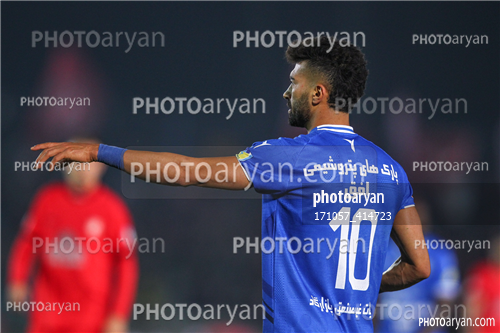 استقلال 0-تراکتور 2    (1403/08/10)-