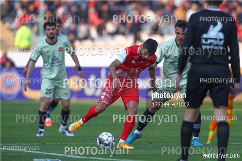 پرسپولیس  2-تراکتور  0    (1403/11/07)-