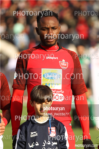 پرسپولیس 2-تراکتور سازی 0 (98/11/06)-Christian Osaguona (کریستین اوساگونا),