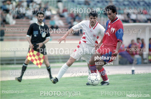 بازیکنان دهه های مختلف فوتبال ایران 12-حسین خطیبی,