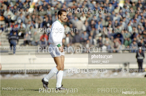 بازیکنان دهه های مختلف فوتبال ایران 15-محمد خاکپور,