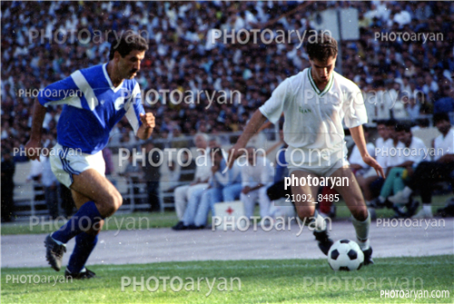 بازیکنان دهه های مختلف فوتبال ایران 4-مهدی فنونی زاده,