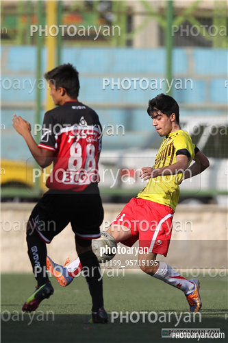  جوانان پرسپولیس 3- جوانان نیروی زمینی  2( 95/7/15)-