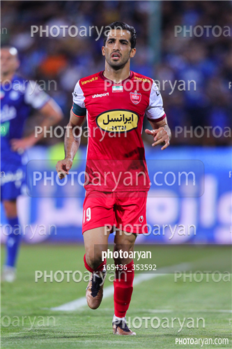 استقلال 1-پرسپولیس 2  (1402/03/10)-وحید امیری,