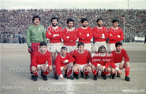 عکس های تیم پرسپولیس دهه 60-حمید درخشان,محمد پنجعلی,ناصر محمدخانی,وحید قلیچ,ضیاء عربشاهی,فریبرز مرادی,علی پروین  Ali Parvin,محمد مایلی کهن,غلامرضا فتح ابادی,حسین کاشی نژاد,عباس کارگر,