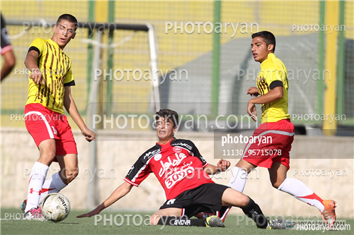  جوانان پرسپولیس 3- جوانان نیروی زمینی  2( 95/7/15)-