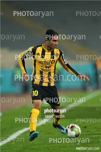 استقلال 3-سپاهان اصفهان  0 (96/09/15)-