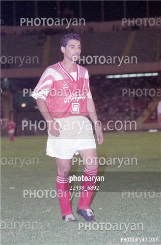 بازیکنان دهه های مختلف فوتبال ایران 8-مجتبی محرمی,