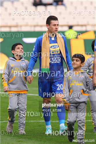 استقلال 4 - صنعت نفت آبادان 0(96/10/03)-سرور جبارف,