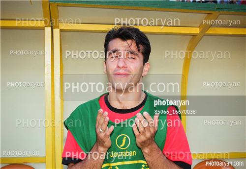 بازیکنان دهه های مختلف فوتبال ایران21-سهراب انتظاری,