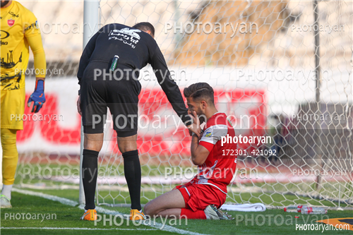 پرسپولیس  2-تراکتور  0    (1403/11/07)-