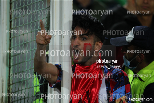 پرسپولیس 2- الومینیوم اراک  3 (1401/01/21)-تماشاگر معترض,
