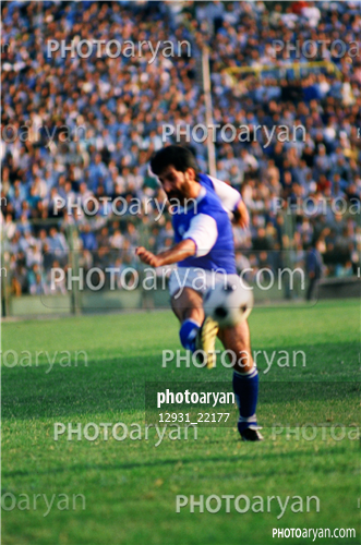 بازیکنان دهه های مختلف فوتبال ایران 1-شاهرخ بیانی,