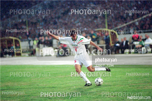 بازیکنان دهه های مختلف فوتبال ایران 9-رضا شاهرودی,