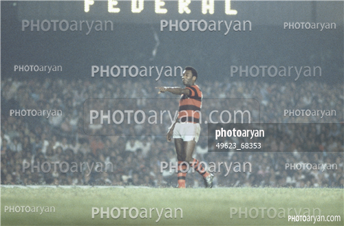 پله (Pelé)-