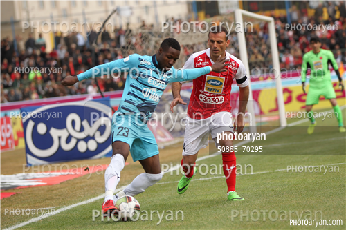 پیکان 1-پرسپولیس 3 (96/11/06)-سید جلال حسینی,کنت انگ ووک,