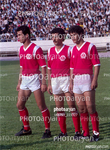 بازیکنان دهه های مختلف فوتبال ایران 33 -