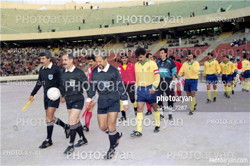 بازیکنان دهه های مختلف فوتبال ایران 9-محمد پنجعلی,سیروس قایقران,نادر محمدخانی,علیرضا دلیخون,محمد فنایی,محمودخوراکچی,