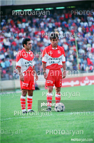 بازیکنان دهه های مختلف فوتبال ایران 1-حمید استیلی,هادی مهدوی کیا,