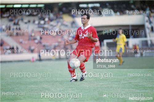 بازیکنان دهه های مختلف فوتبال ایران 11-مرتضی کرمانی مقدم,