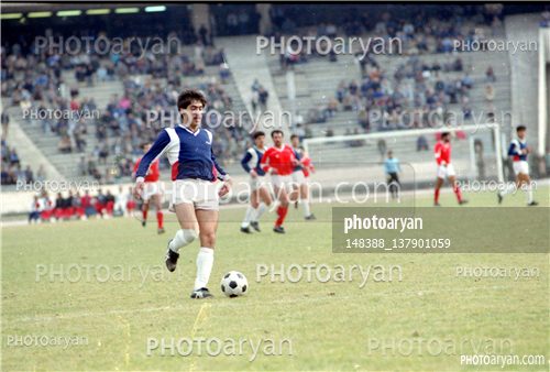 بازیکنان دهه های مختلف فوتبال ایران24 -