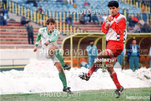 بازیکنان دهه های مختلف فوتبال ایران 6-مهرداد میناوند,