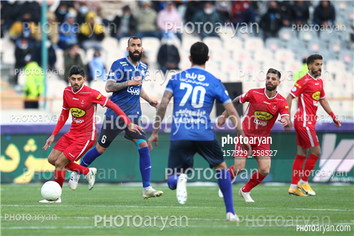 استقلال 1- پرسپولیس  1 (1400/12/26)-