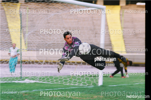 بازیکنان دهه های مختلف فوتبال ایران 2-نیما نکیسا,