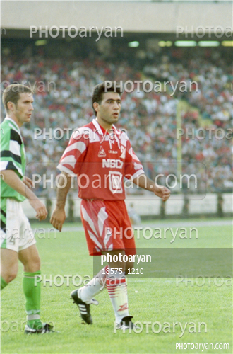 بازیکنان دهه های مختلف فوتبال ایران 3-مهدی مهدوی کیا,