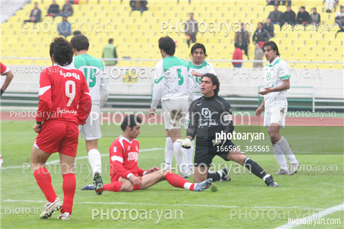 پاس 2-پرسپولیس 1 (1384/10/20)-