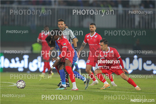 پرسپولیس 0-استقلال  0  (1404/09/14)-